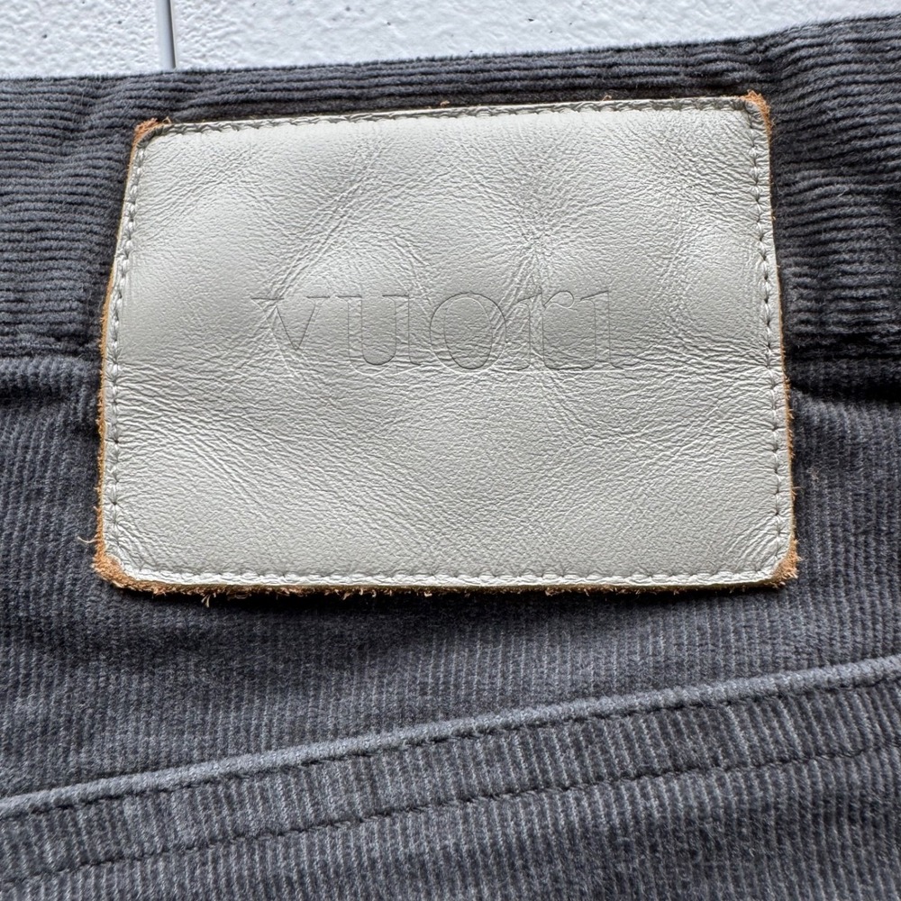 Vuori Pants Mens Corduroy Gray size 36x30 Preppy Casual Dressy - Picture 5 of 11